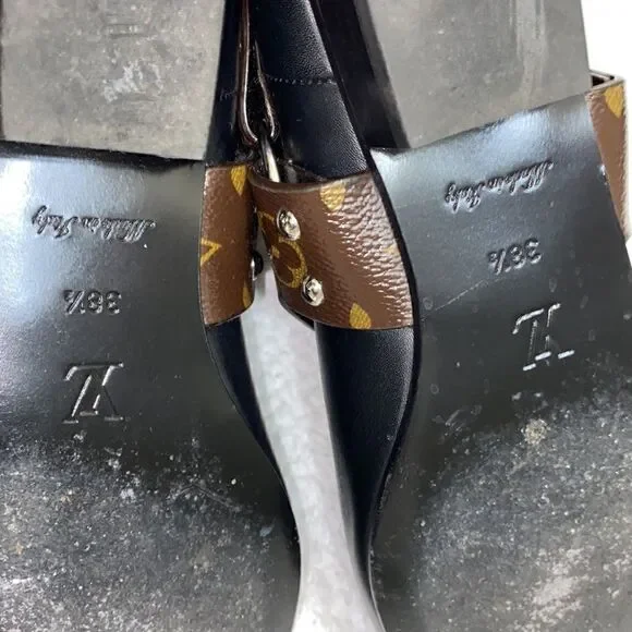 Authentic Louis Vuitton Black Leather Rhopsody Ankle Boots(Size 38.5/8.5) - Picture 17 of 17